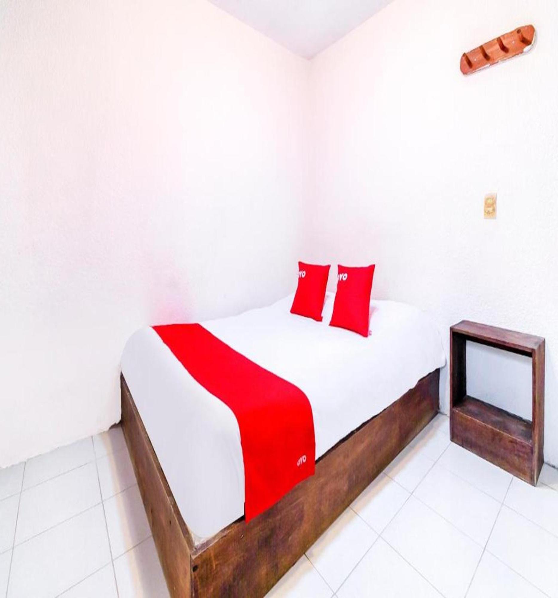 Oyo Hotel La Luna, Templo De Santo Domingo De Guzman San Cristóbal de Las Casas Extérieur photo